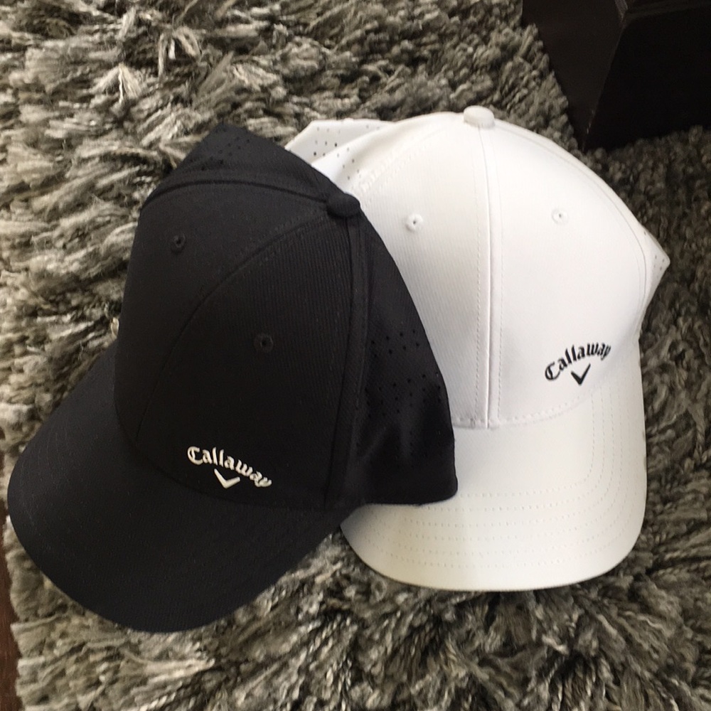2 Callaway Women's Golf Hats (Black & White)